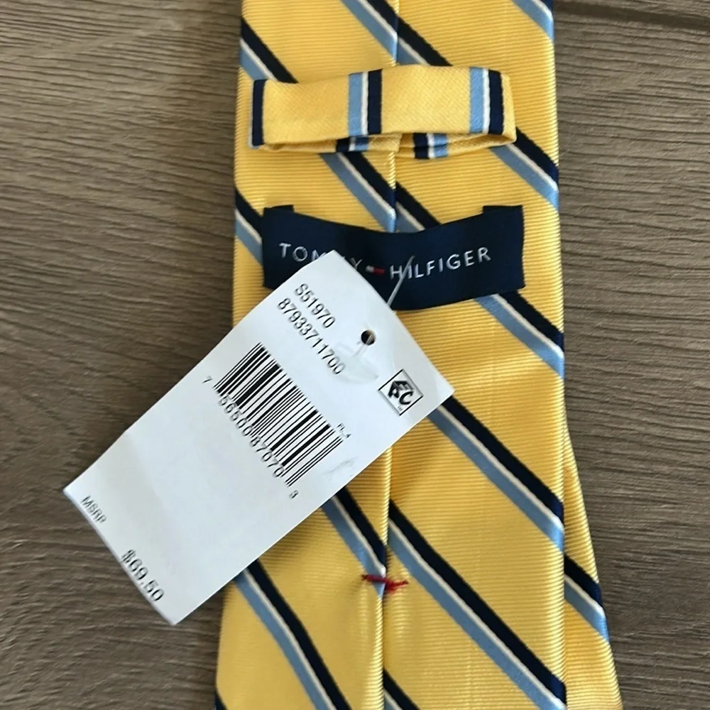 NWT Tommy Hilfiger Necktie - Picture 4 of 5